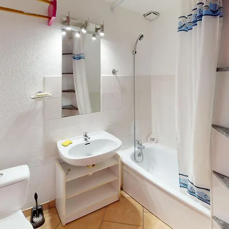 Charmante Maison Avec Piscine, Tennis Et Terrasse Privative - 4 Couchages, 10 Min - Fr-1-785-4 Vic-la-Gardiole